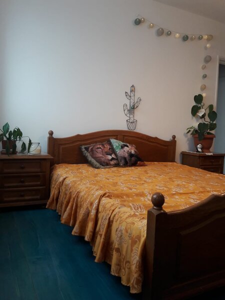 Ion Mihalache, 1 Mai, vis a vis metrou 1 Mai,