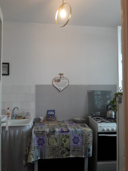 Ion Mihalache, 1 Mai, vis a vis metrou 1 Mai,